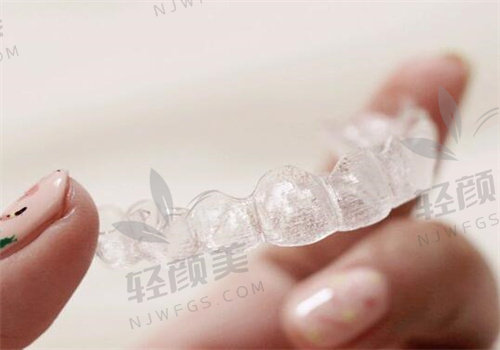 美国正畸要慎重选择吗？从正畸加速器到自锁托槽，一文带你看清美国正畸！