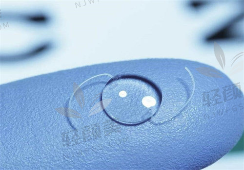 华厦眼科医院白内障手术价格表曝光，含不同晶体植入及术式详细收费情况