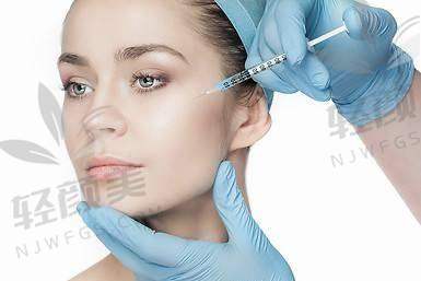 想了解润百颜黑金玻尿酸怎么样？从档次、支撑力到效果全方位深度剖析！