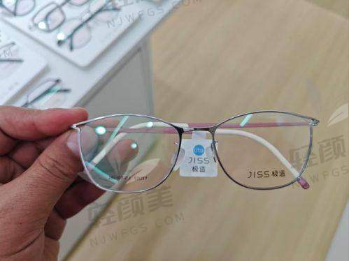 ⏰角膜塑形镜要戴几个小时才有效?实话告诉你:8-10小时才是黄金时段!